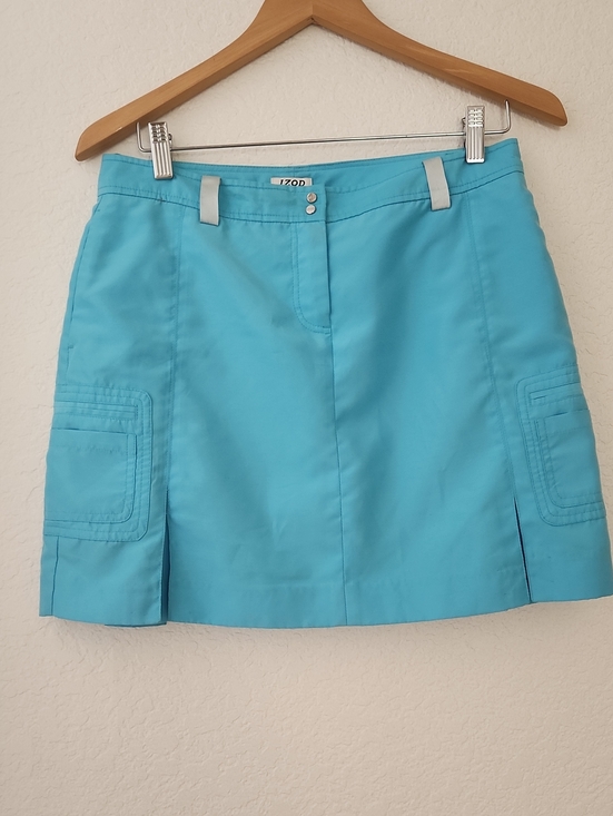 Izod Dresses & Skirts - Izod turquoise mini skirt with cargo pockets